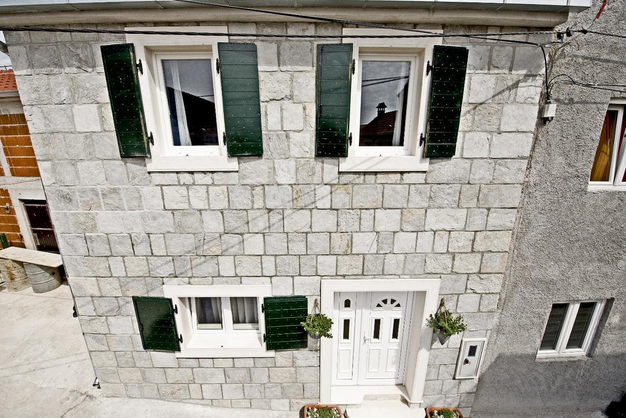 Holiday Home Listesi 1 Trogir Buitenkant foto